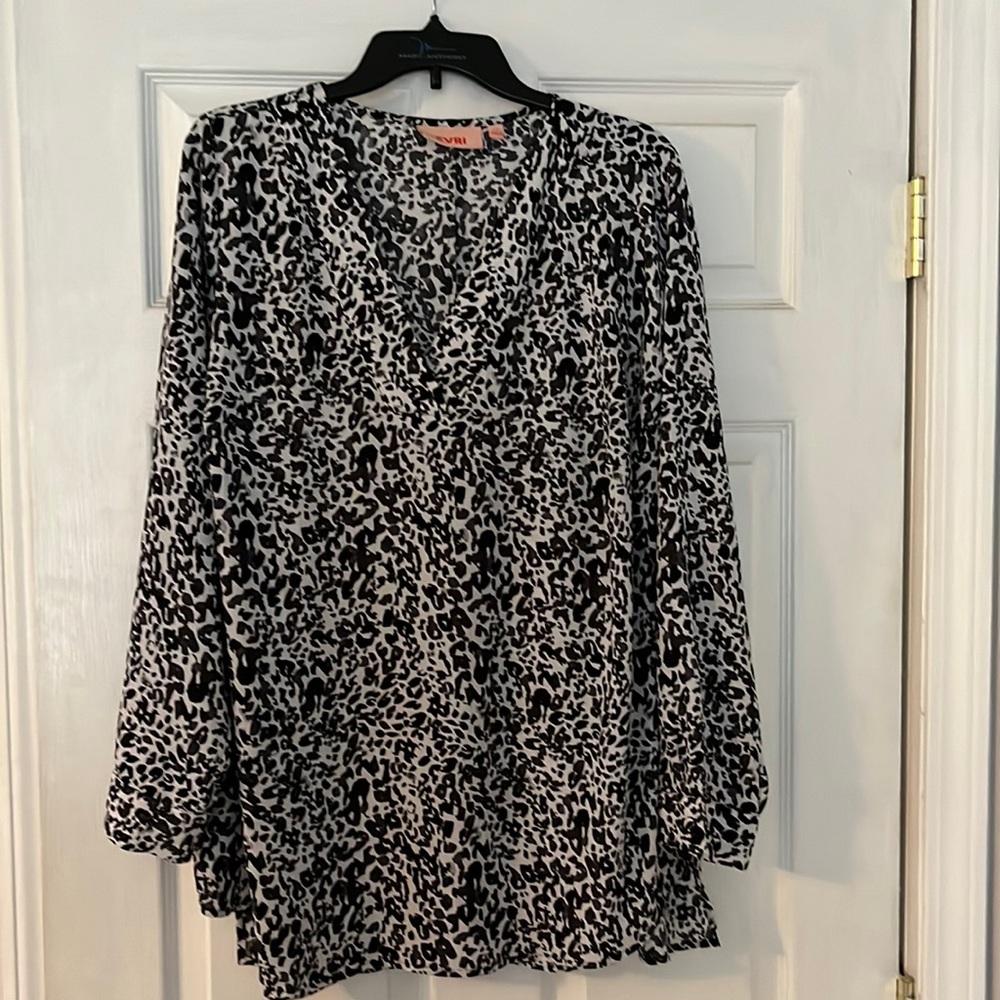 Long sleeve tunic length blouse